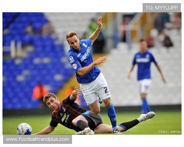 伯明翰俱乐部最新动态解析及赛季战略布局全景报道